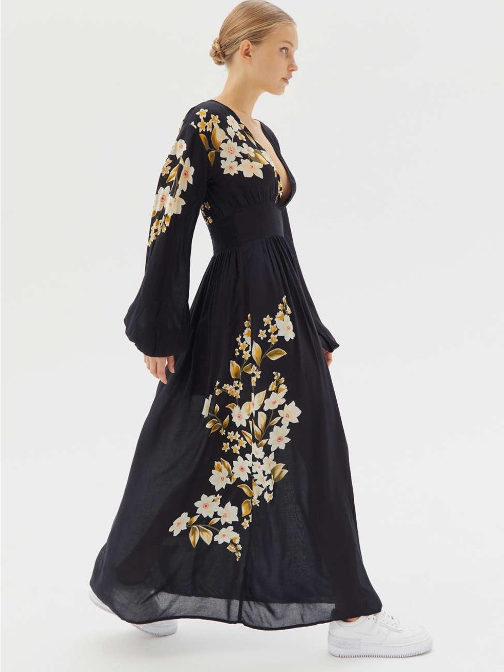 Billabong Black Floral V-Neck Maxi Dress - Picture 3 of 6